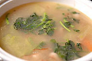 煮込み野菜スープ